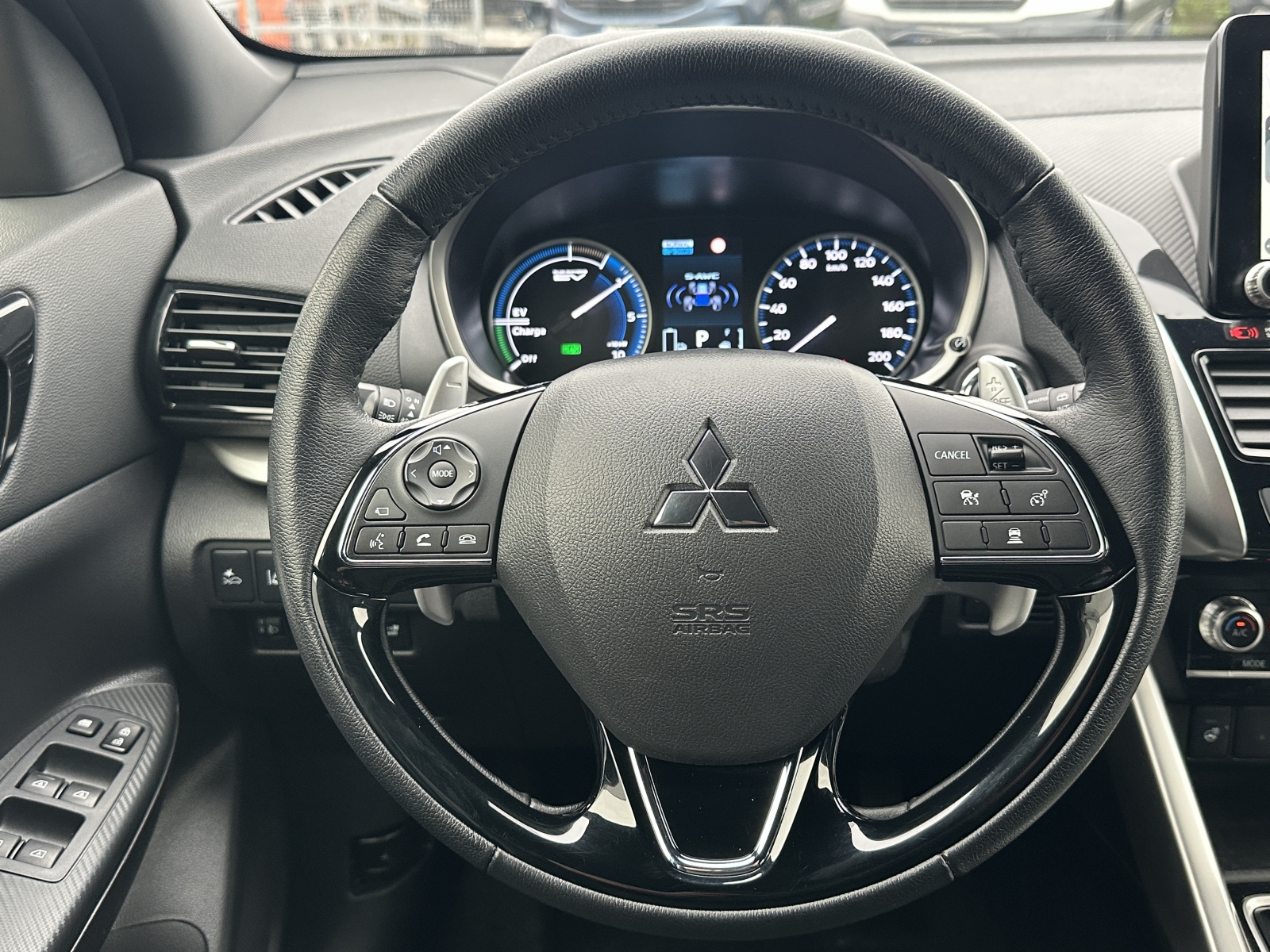 Mitsubishi Eclipse Cross Plug-In Hybrid 4WD