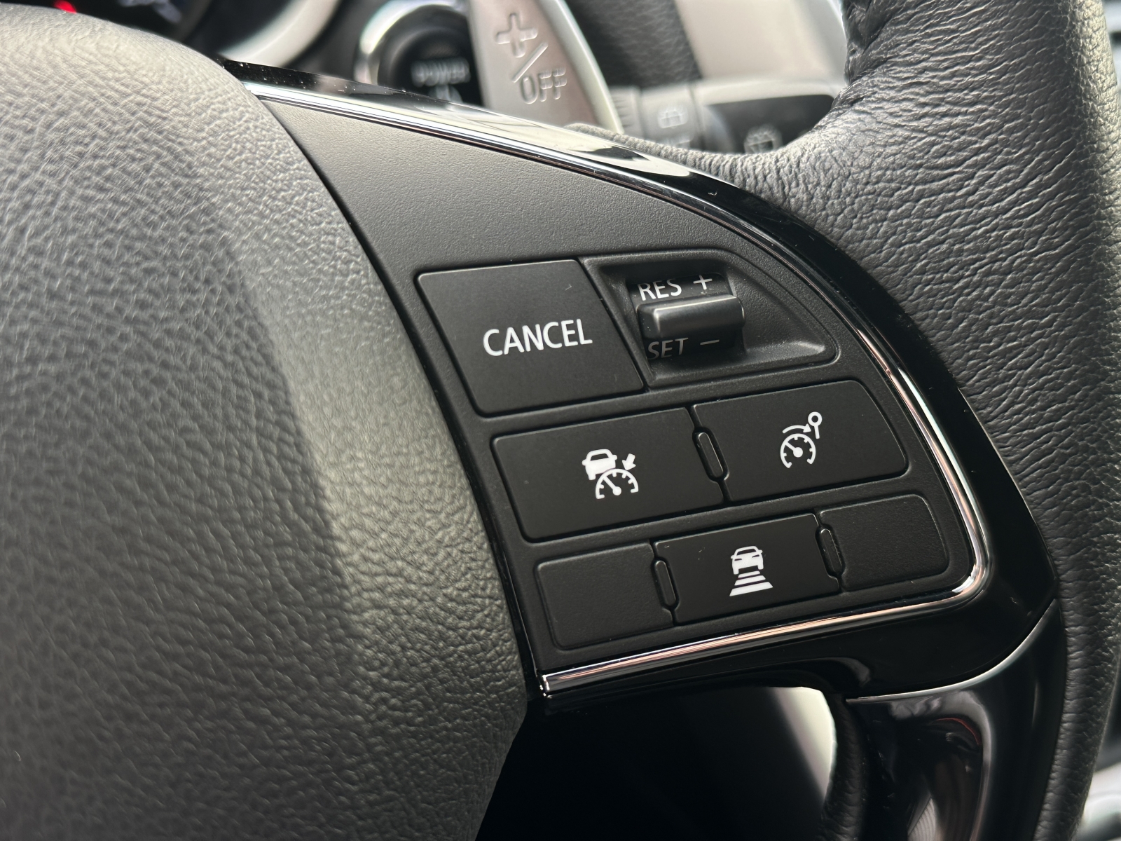 Mitsubishi Eclipse Cross Plug-In Hybrid 4WD
