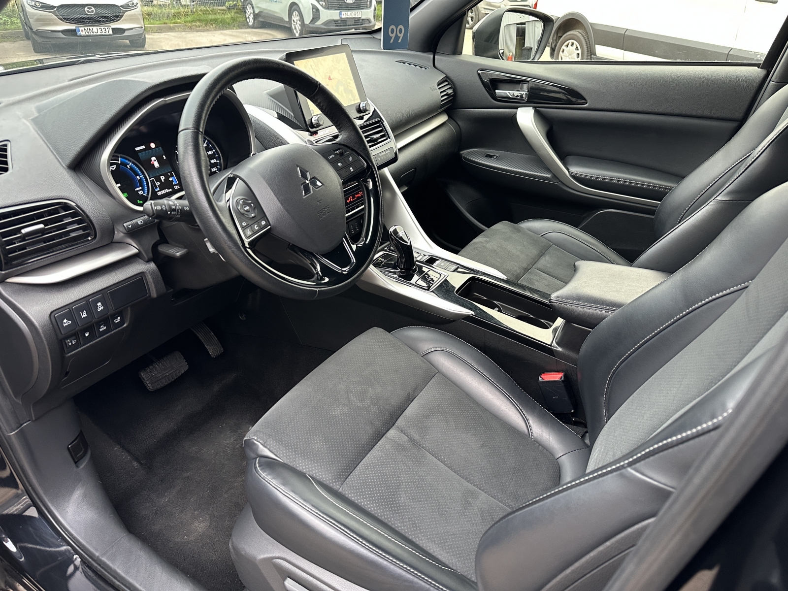 Mitsubishi Eclipse Cross Plug-In Hybrid 4WD