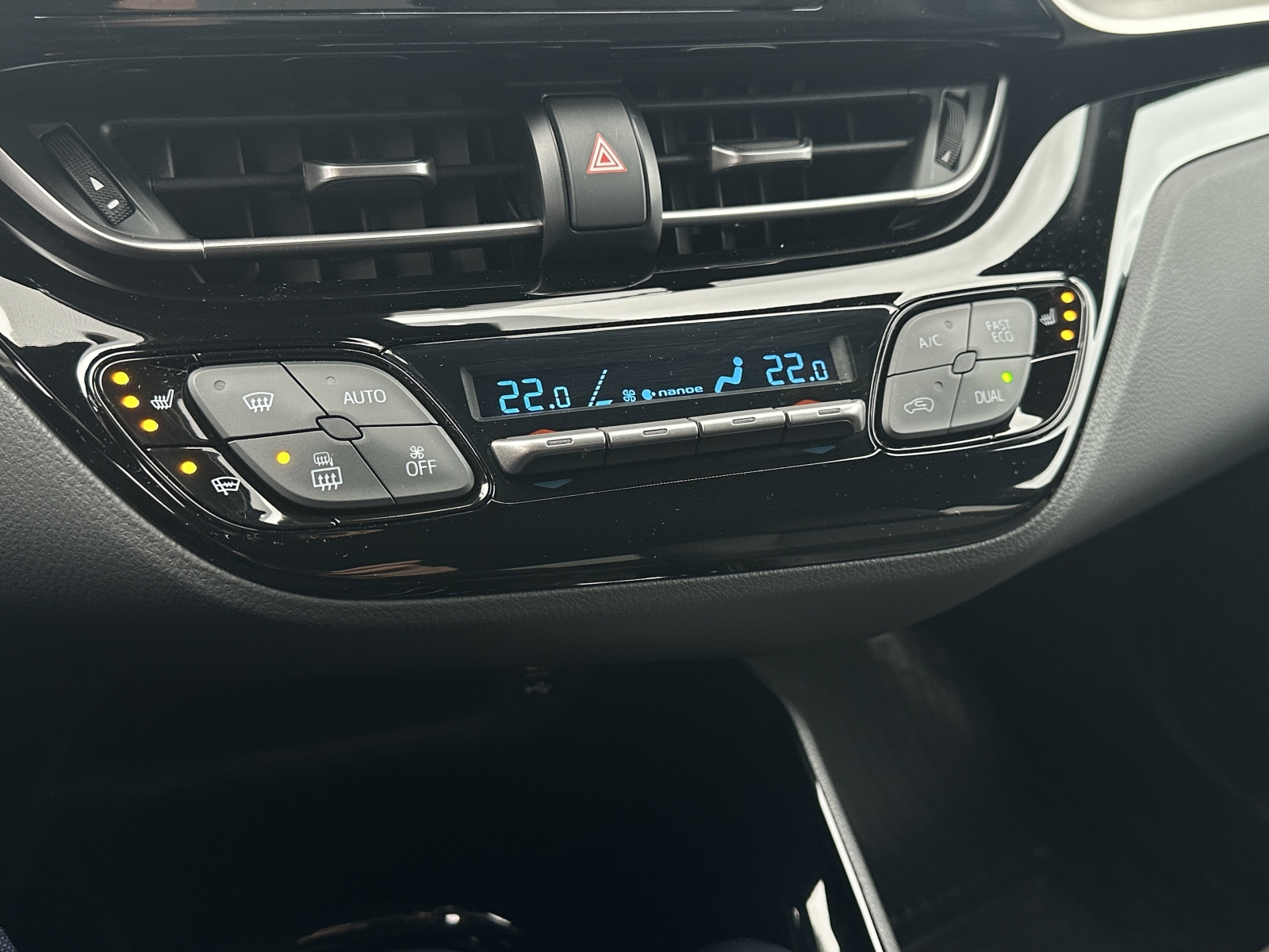 Toyota C-HR Hybrid