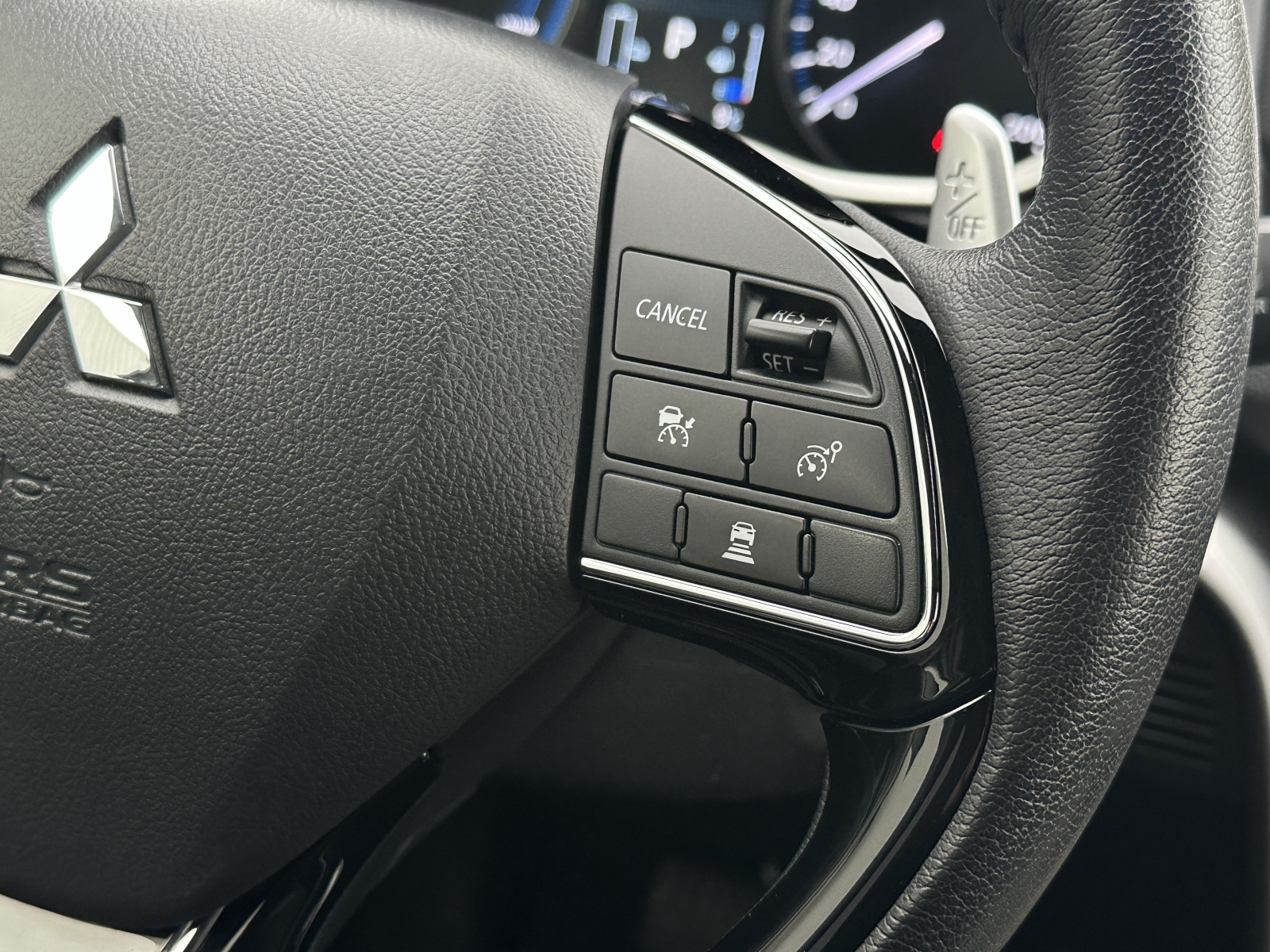 Mitsubishi Eclipse Cross Plug-In Hybrid 4WD