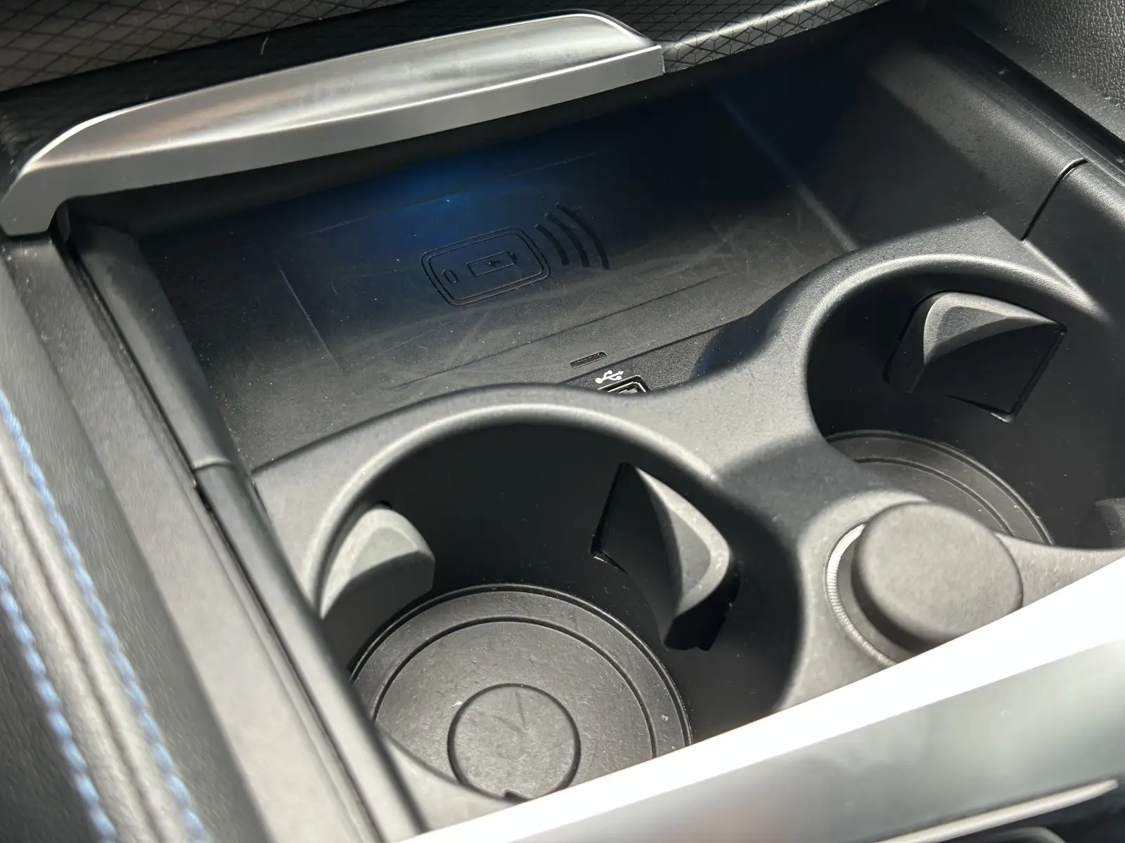 d62744d7bd94c7f18847509d6f4508ea6ad767b9727fc.jpg