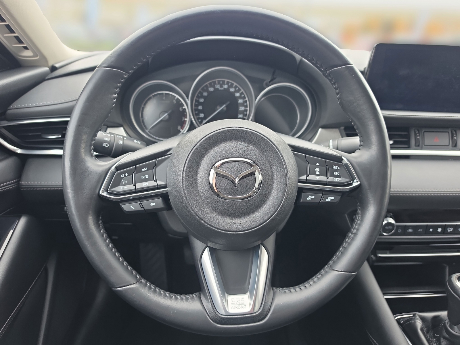 Mazda 6